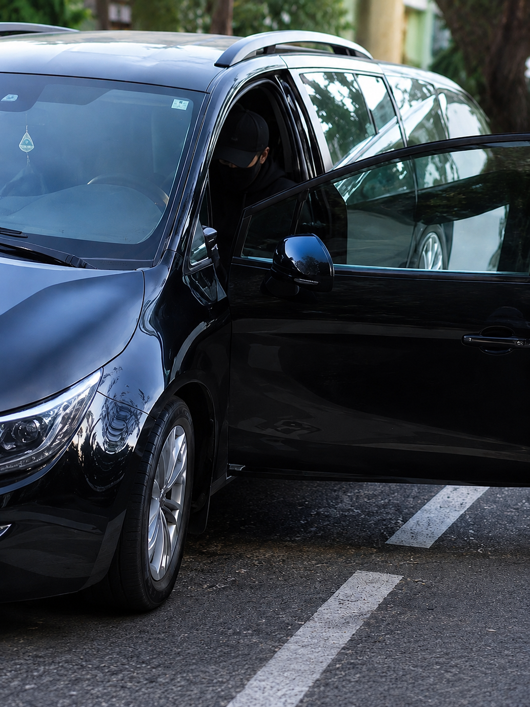 BRASILEIRO É PRESO PELO FBI POR SUSPEITA DE ROUBO DE R$ 1 MILHÃO A CARRO-FORTE NOS EUA.